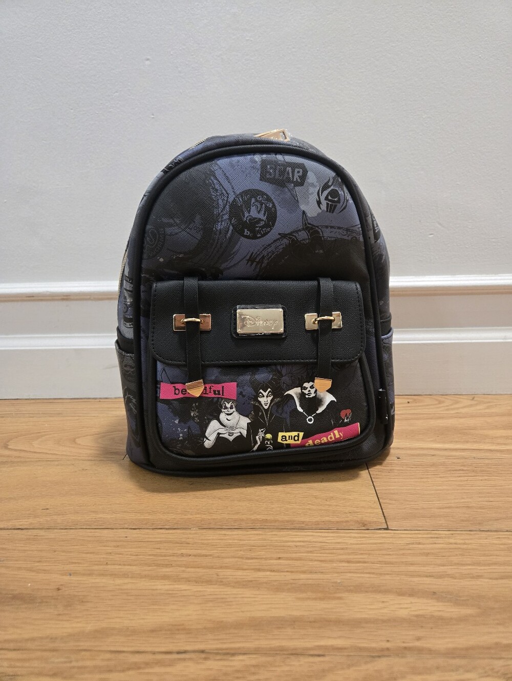 Wondapop Disney Villains Backpack Black Ursula Maleficent Evil Queen NEW